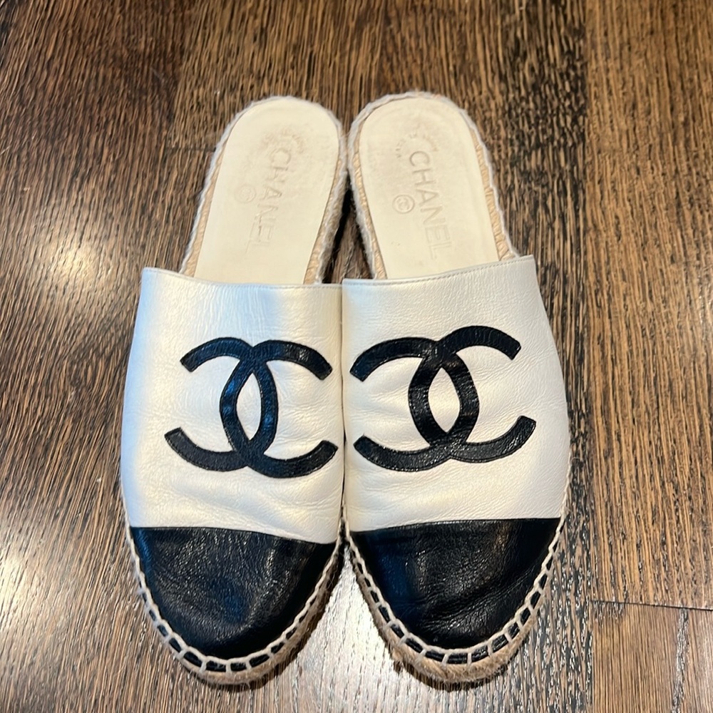 Chanel Espadrille Slides Size 38